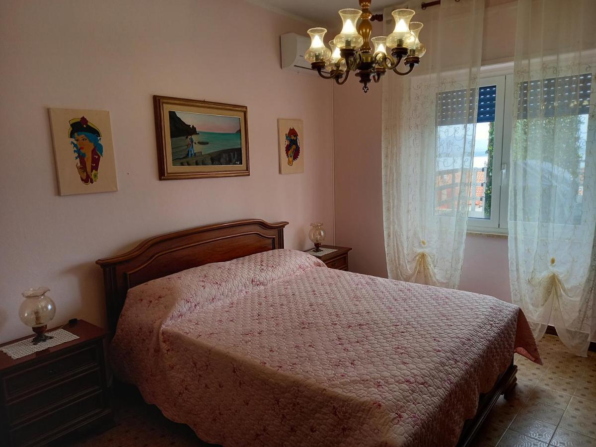 Casa Blu Oltremare Villa Sant'Antioco Exterior photo